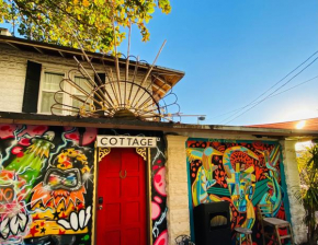 Magical, Unique Villa at Boho Restaurant & Bar